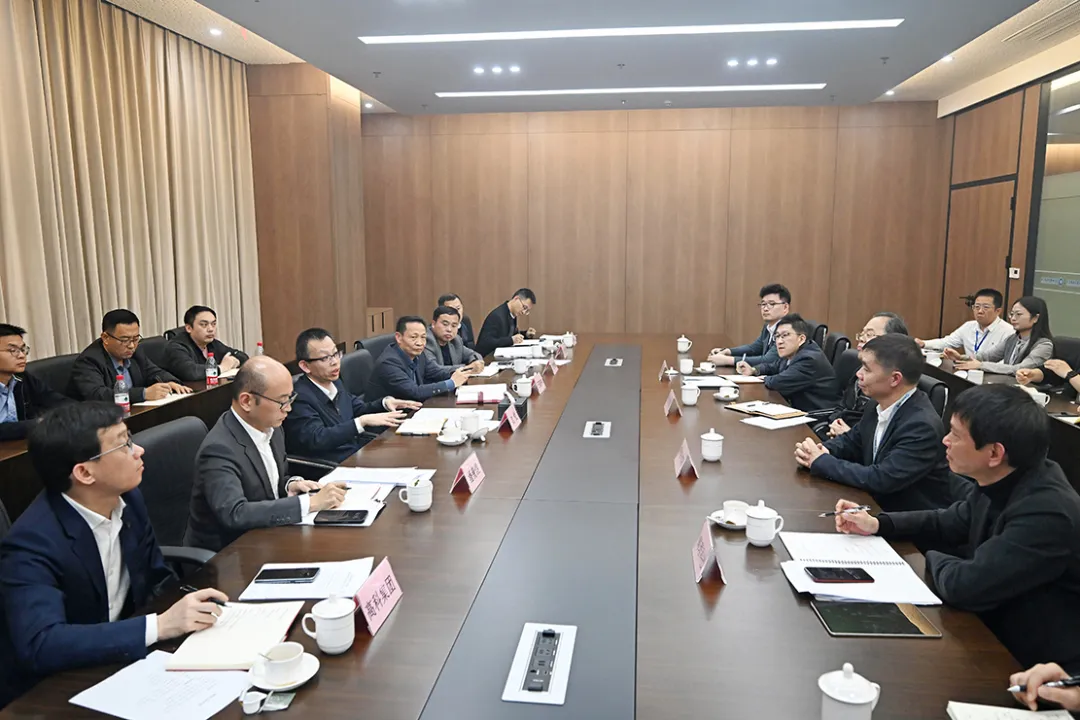 武漢市委常委、東湖高新區(qū)黨工委書(shū)記沈悅調(diào)研推進(jìn)數(shù)智病理產(chǎn)業(yè)發(fā)展工作.png